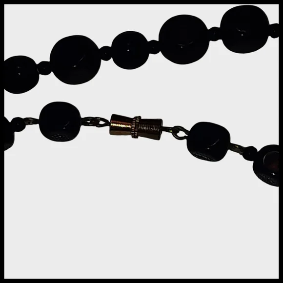 Classic Navy Beaded Long Necklace - Vintage - Picture 9 of 12